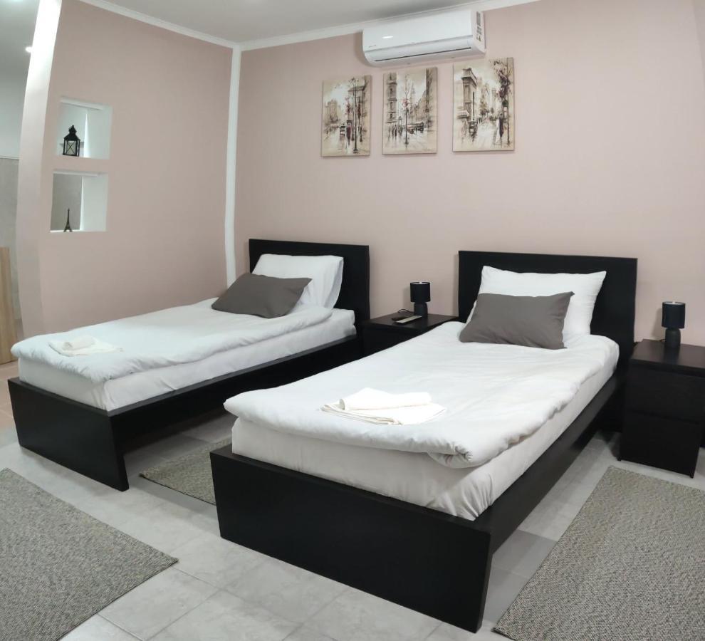 סורצ'ין Airport Apartment Air מראה חיצוני תמונה